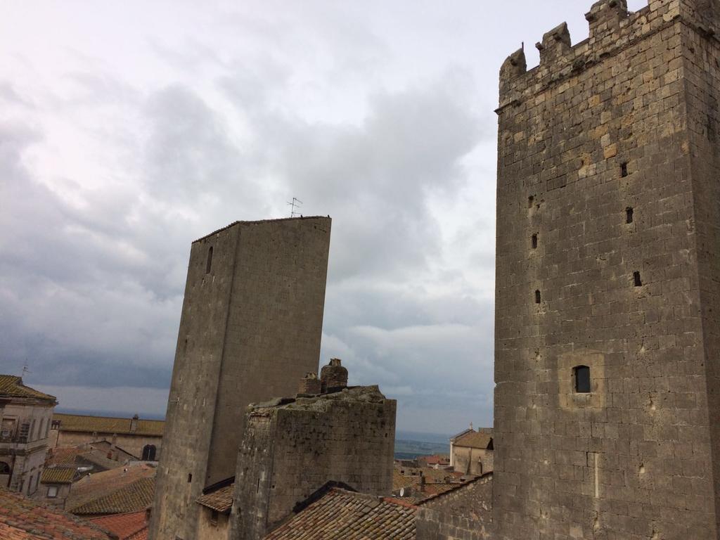 Villa Palazzo Castelleschi à Tarquinia Extérieur photo