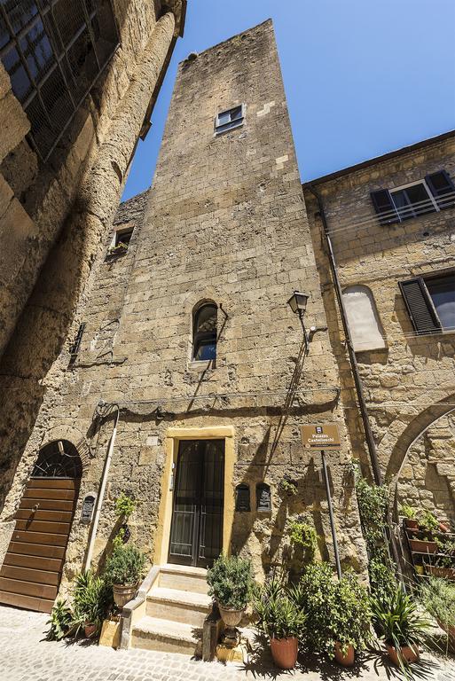 Villa Palazzo Castelleschi à Tarquinia Extérieur photo